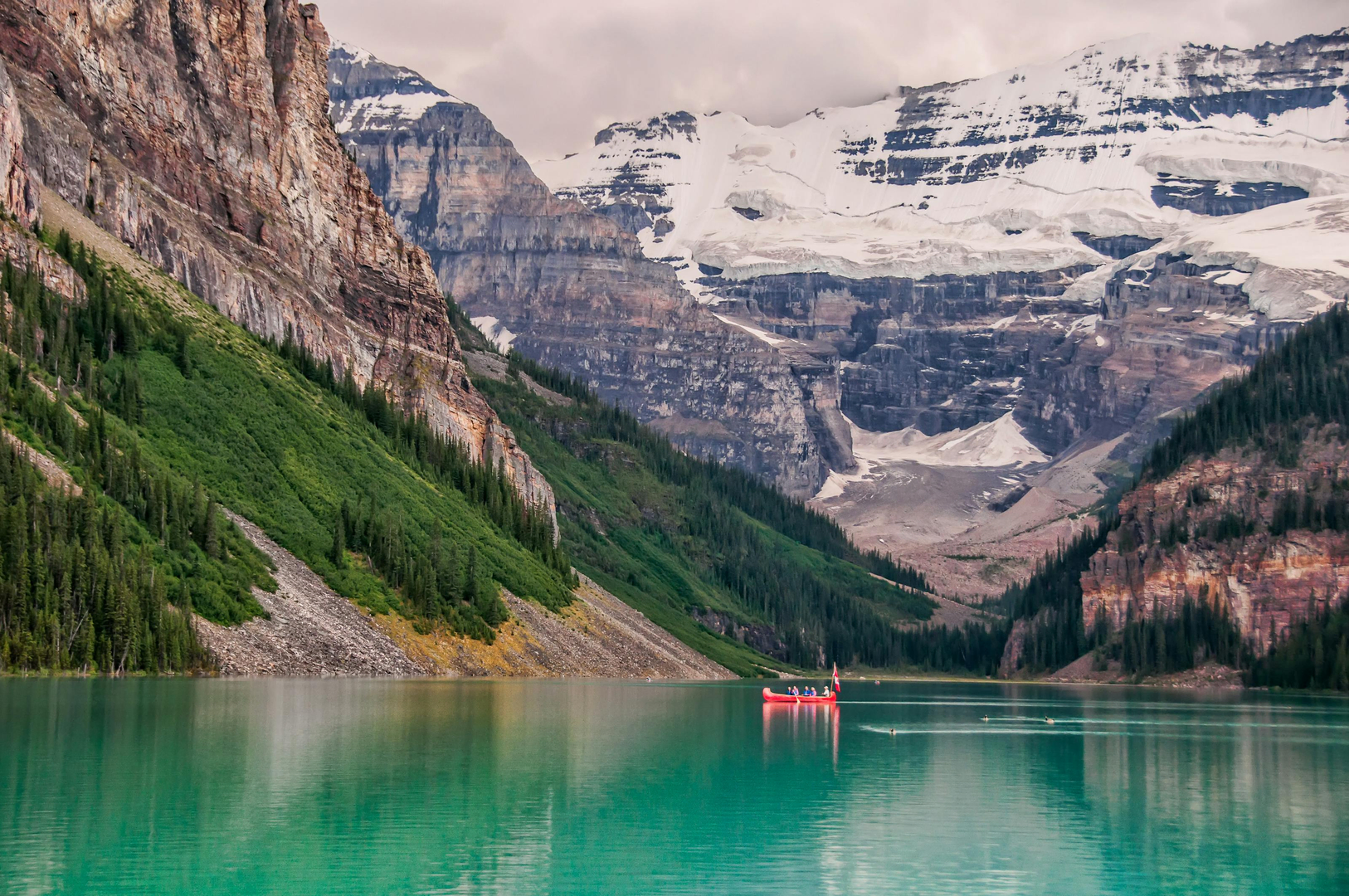 Lake Louise – Juvelen i Canadas Rocky Mountains