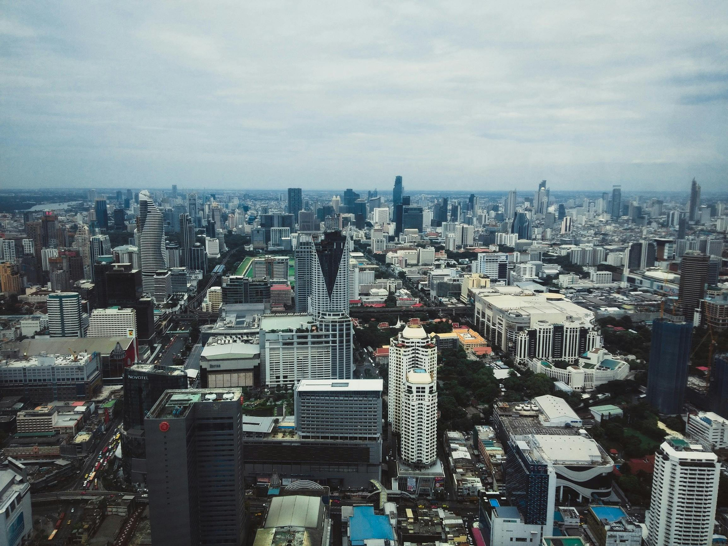 Oplev Bangkok: En Guide til Thailands Pulserende Hovedstad